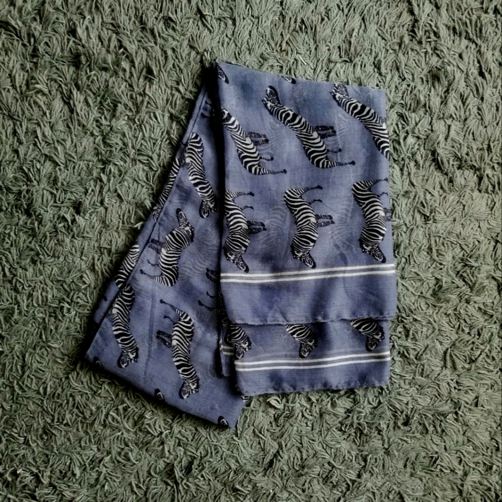 425. oversized illustrative zebra scarf